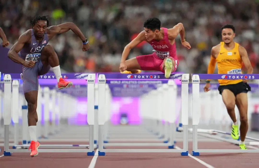 img, 三位中国飞