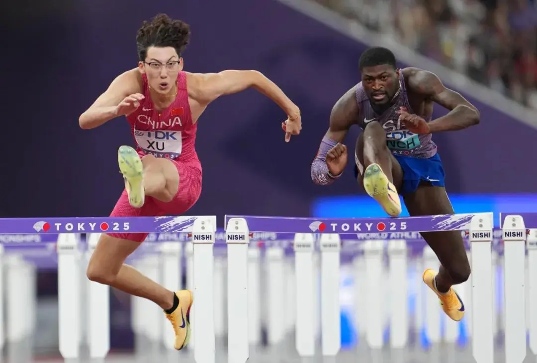 em, 秒的PB, 庆祝晋级