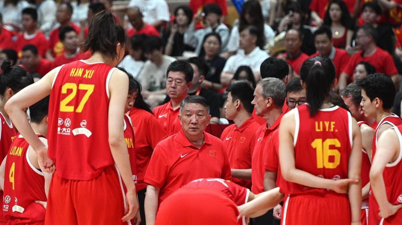 中国女篮的, 领衔 中国女篮的, 领衔